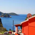 Kiki Paleokastritsa
