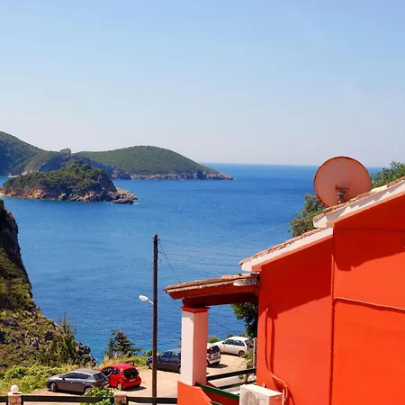 Kiki Paleokastritsa